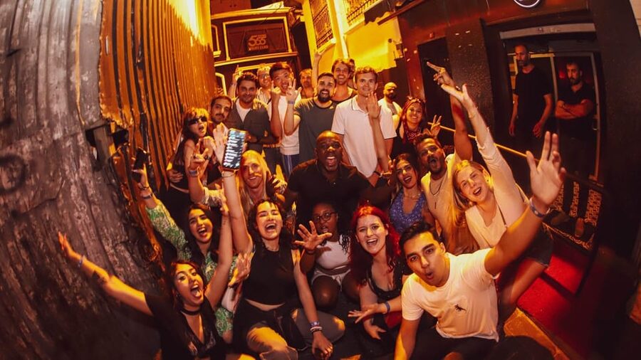 Istanbul: Rooftop Pub Crawl with Party Bus - Should you book the Istanbul rooftop pub crawl?