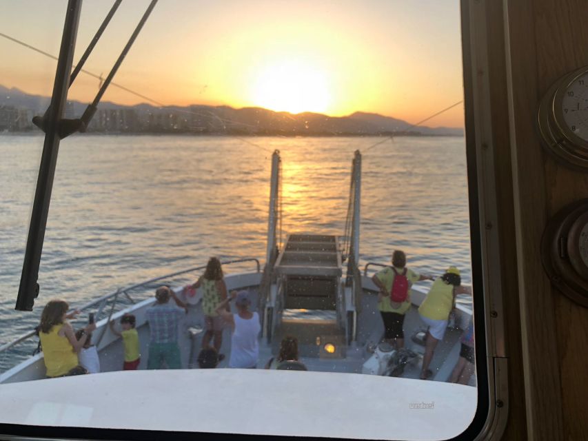 Jávea: 90-Minute Sunset Cruise with Glass of Cava - The Sunset Is the Main Event