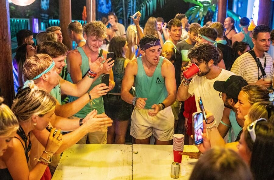 Krabi Pub Crawl - Join Nomads For The Best Night in Ao Nang! - The Thai bucket is your one substantial drink inclusion