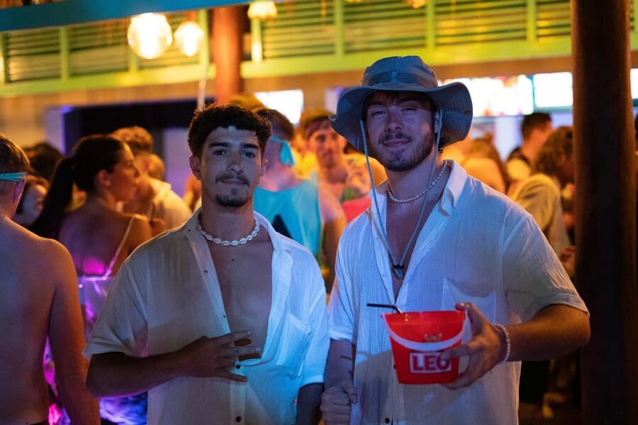 Krabi Pub Crawl - Join Nomads For The Best Night in Ao Nang! - What the 28 dollar price really covers