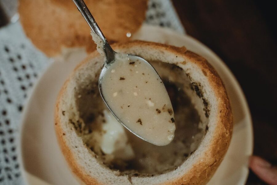Krakow: Traditional Polish Food and Drinks Tasting Tour - What this Krakow food tour is really offering