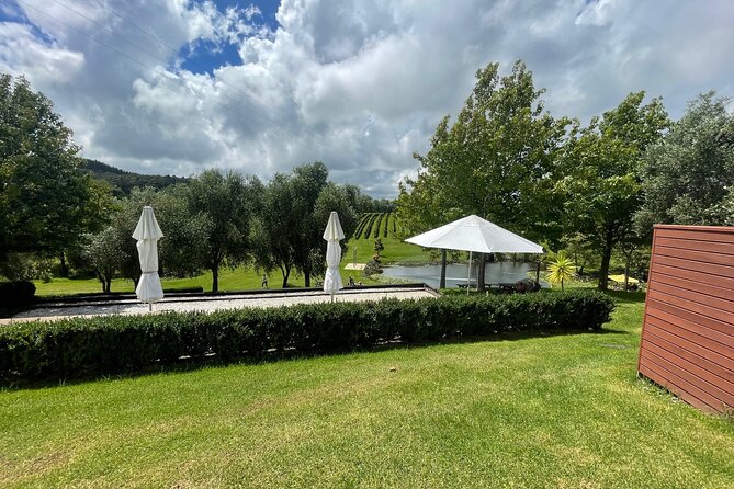 Kumeu Wine Tour - The Hunting Lodge brings a historic estate setting