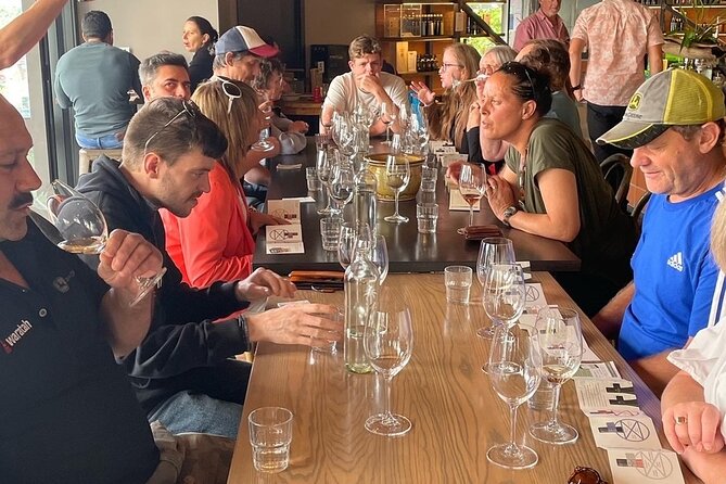 Kumeu Wine Tour - The small group changes the feel