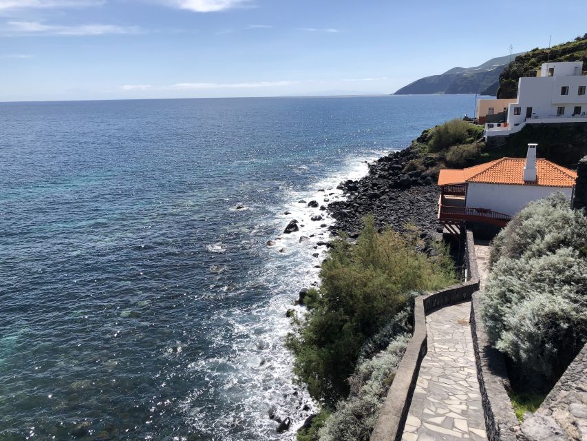 La Palma: North Island Bus Tour with Ron Aldea Distillery - The road from mountain to sea