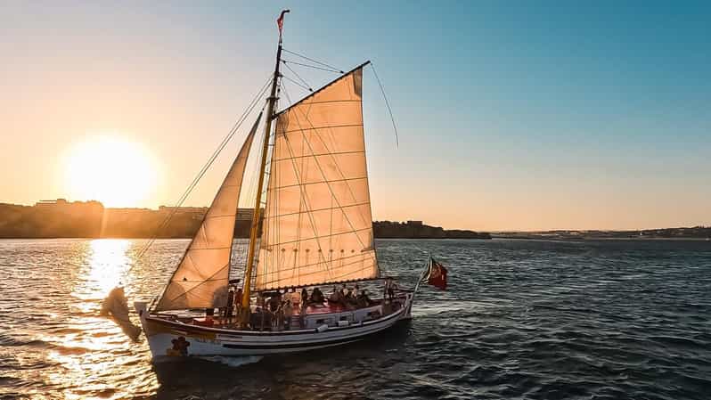 Lagos: Sunset Sail aboard a Traditional Boat with Prosecco - Key points to know before you book
