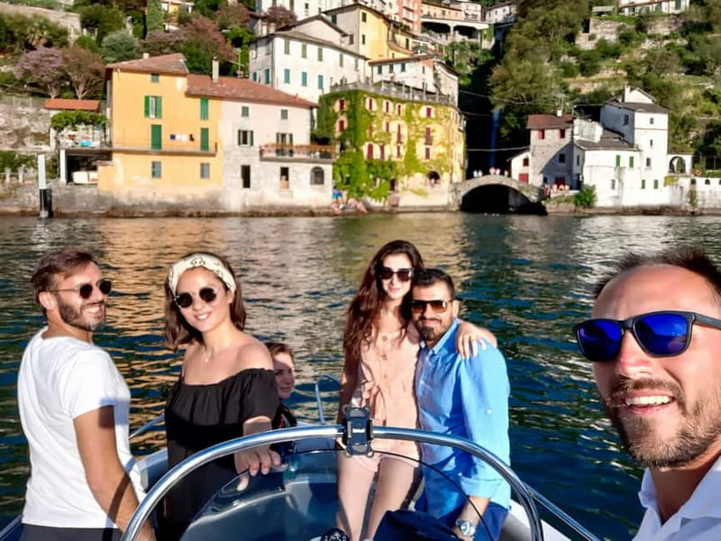 Lake Como: 2h Shared Boat Tour with Wine Tasting - Guides, boat comfort, and group size