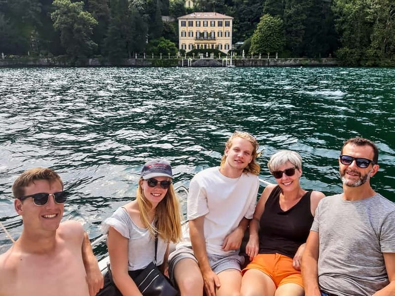 Lake Como: 2h Shared Boat Tour with Wine Tasting - Laglio and the George Clooney connection