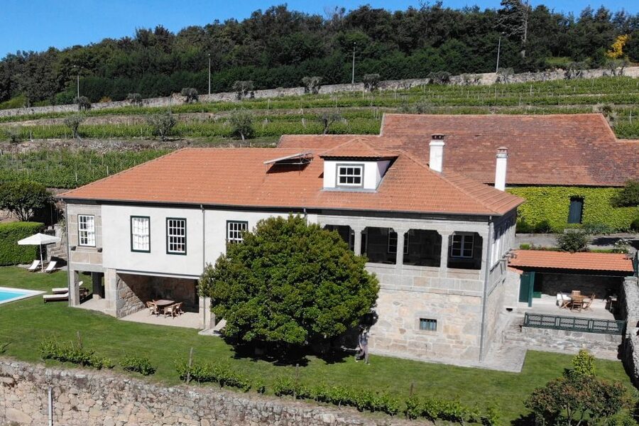 Lamego: Quinta da Portela de Baixo Winery Tour and Tasting - Timing, pace, and who should book