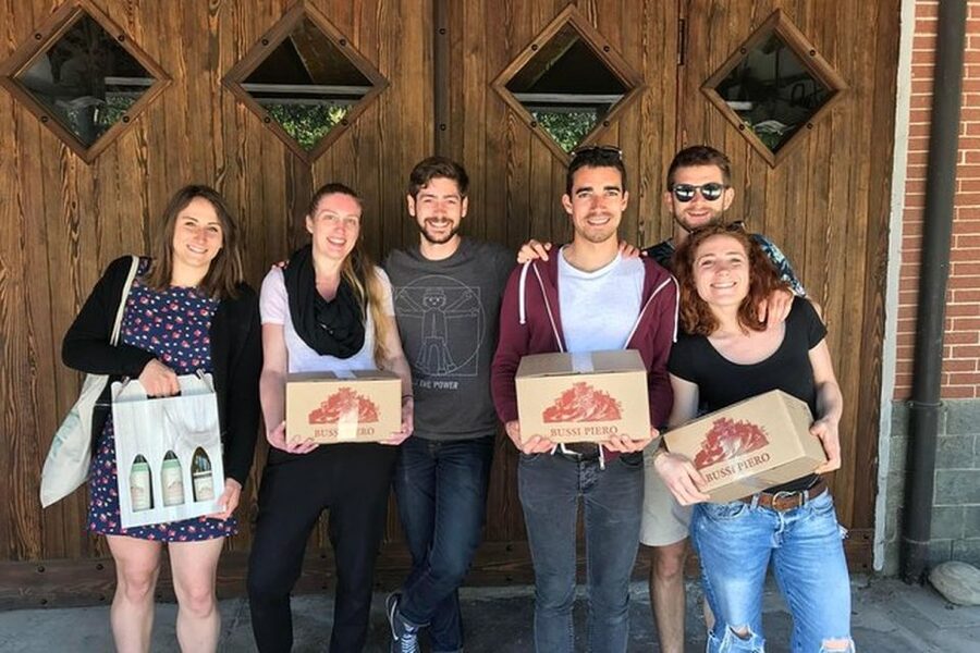 Langhe & Monferrato: Vineyard Tour and Wine Tasting - A family winery in the hills between Langhe and Monferrato