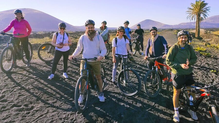 Lanzarote E-Bike Tour: Volcano Craters & Scenic Vineyards - From Costa Teguise or Puerto del Carmen to the trail