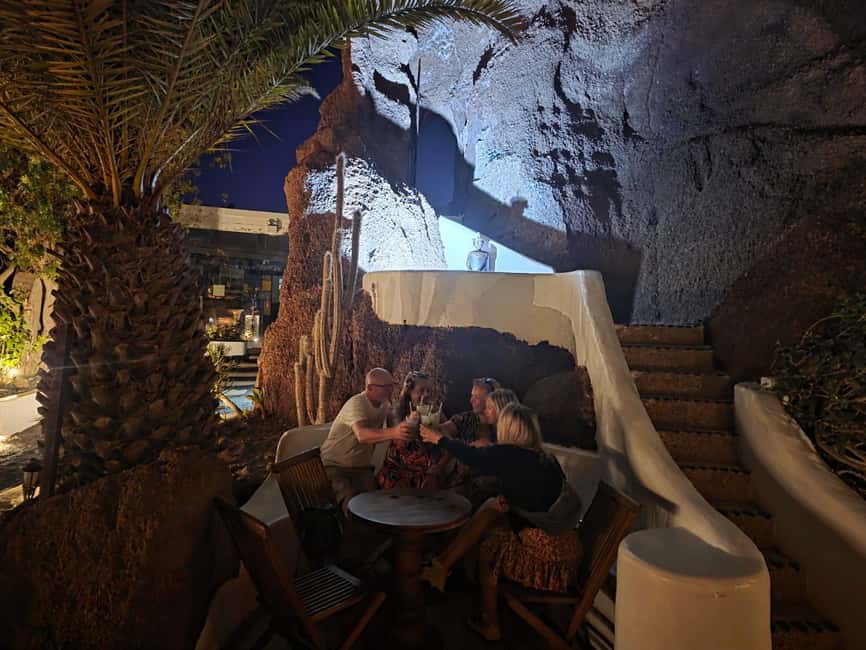 Lanzarote: Evening Tapas, Winery & Lagomar Experience - Key points at a glance