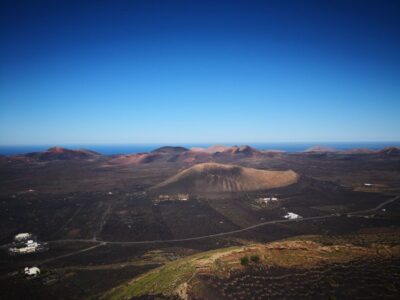 Lanzarote: La Geria Vineyards Hiking Tour