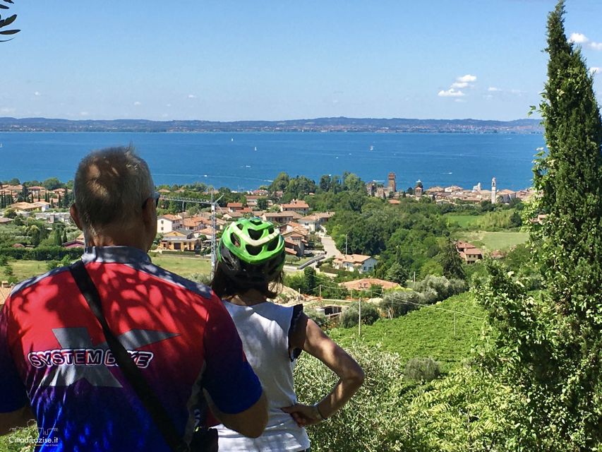 Lazise: Bike Tour and Wine Tasting - Finishing at Le Ginestre Winery
