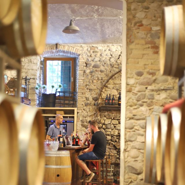 Lazise: Historical Center Wine Tasting Tour - Three reds: Syrah, Così, and Ettore