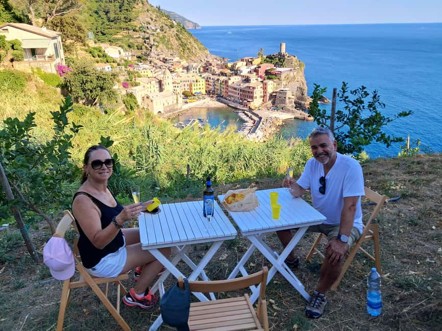 Lemon tour with Limoncino and Wine tasting in Vernazza (Cinque Terre) - Arriving at the restored lemon grove