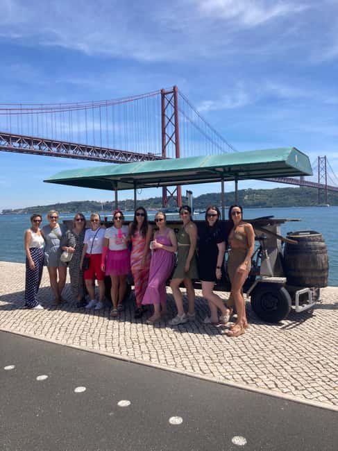 Lisbon: 1-Hour Beer Bike Tour with Draft Beer & Sangria Ride - The bridge photo stop and the one-hour timetable