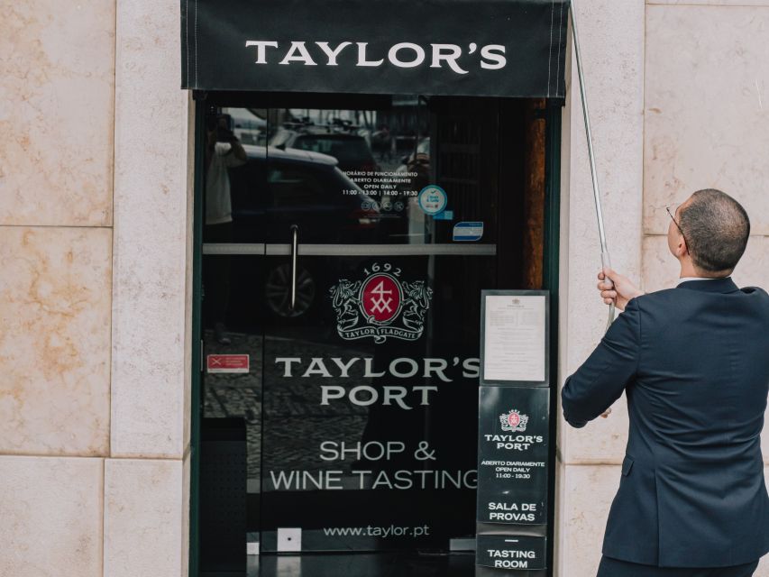 Lisbon: Port Wine Tasting at Taylor’s Shop and Tasting Room - What happens when you arrive in Alfama