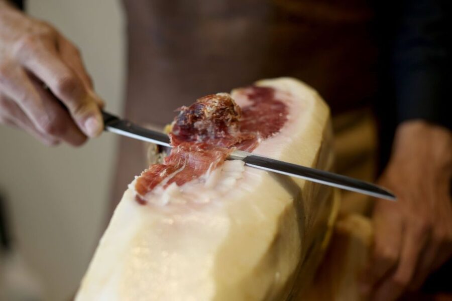 Lisbon: Premium Port Wine Tasting & Tapas - Five Ports, Three Main Styles, One Clear Lesson