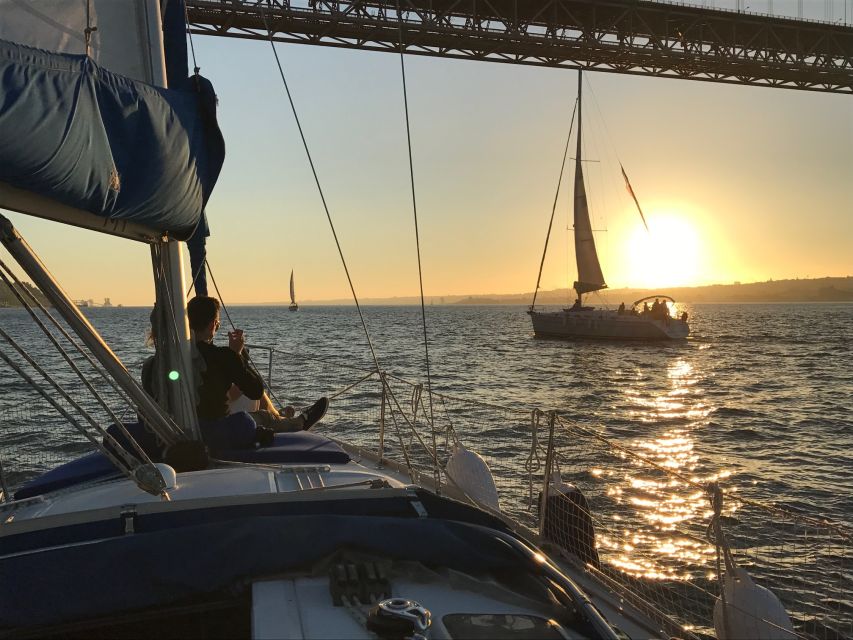 Lisbon: Private Sunset Sailing Tour with Champagne - Starting in Belém beside the Tower