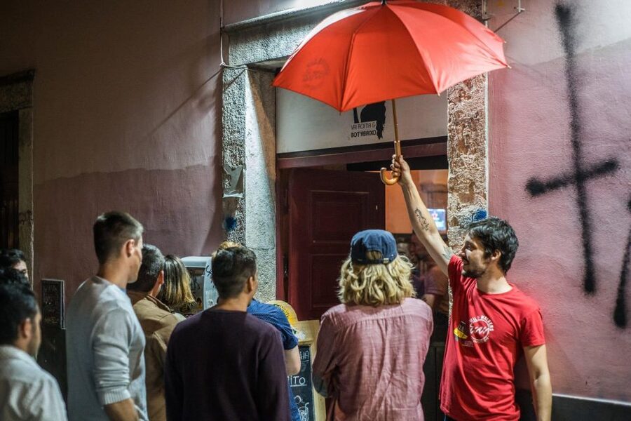 Lisbon: Pub Crawl with Open Bar (Premium Upgrade Available) - Walking to Pink Street