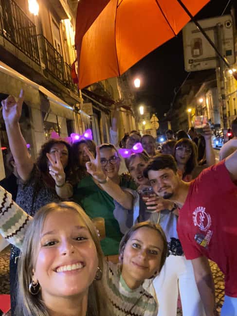 Lisbon: Pub Crawl with Open Bar (Premium Upgrade Available) - What the Premium Upgrade adds