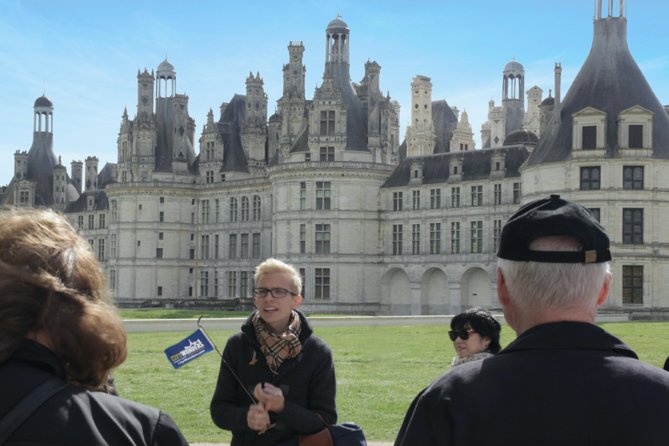 Loire Valley Castles Day Trip from Paris with Complementary Wine - How much free time do you really get?