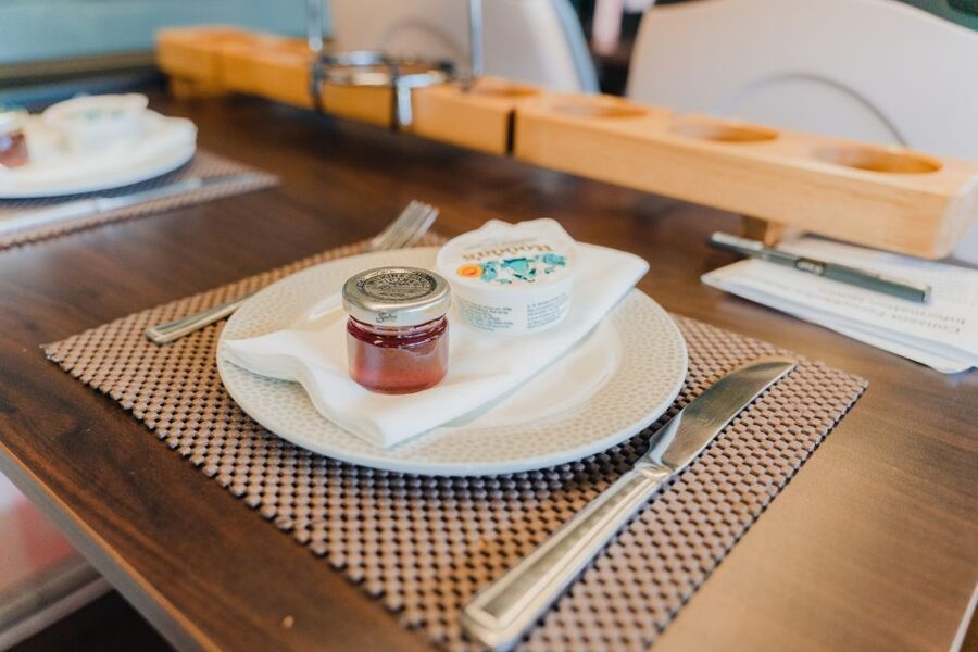 London: Afternoon Tea Bus with a Glass of Prosecco - What the English Tea Bus experience is really like
