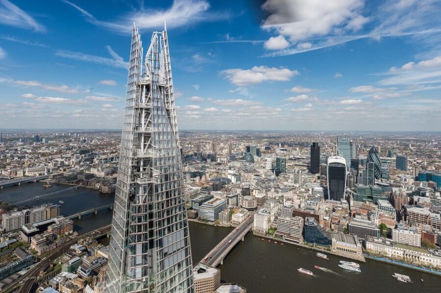 London: The Shard Entry Ticket with Champagne - From London Bridge Underground station to the entrance