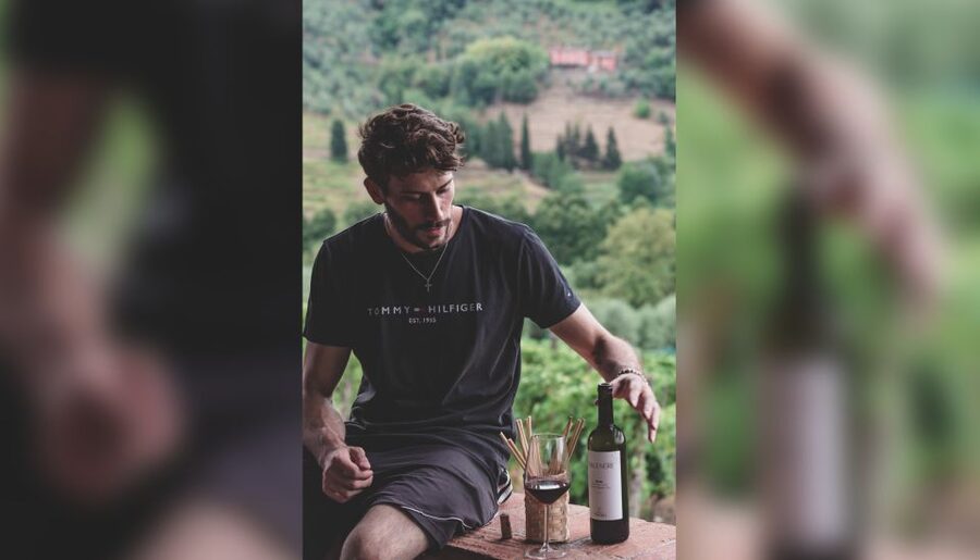 Lucca: Guided Winery Tour with Wine Tasting - A small winery in the hills above Lucca