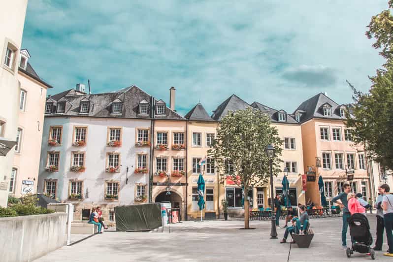 Luxembourg City: Walking Tour with Optional Wine Tastings - The Grand Ducal Palace and the Old Town