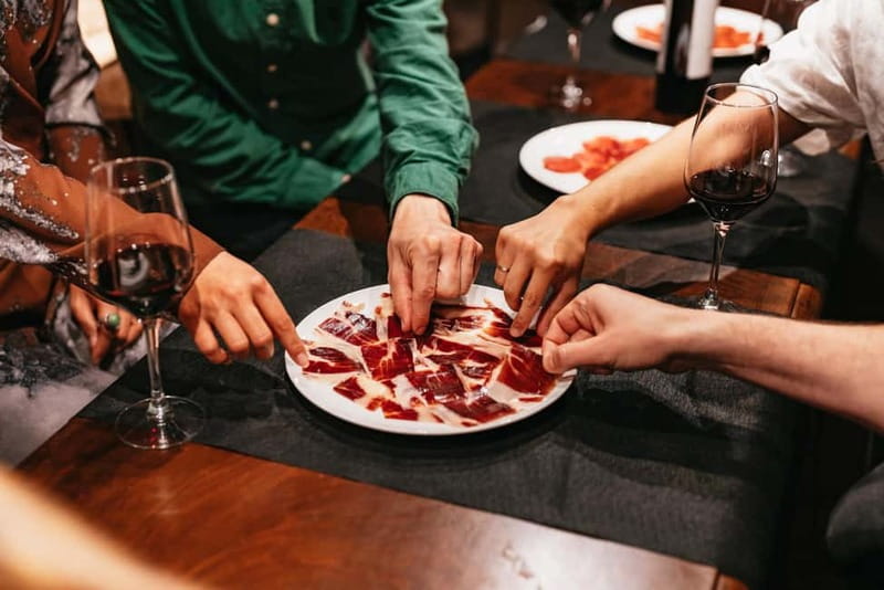 Madrid: Guided Tapas and Wine Tour with Rooftop Views - The 6:00 PM rooftop ending