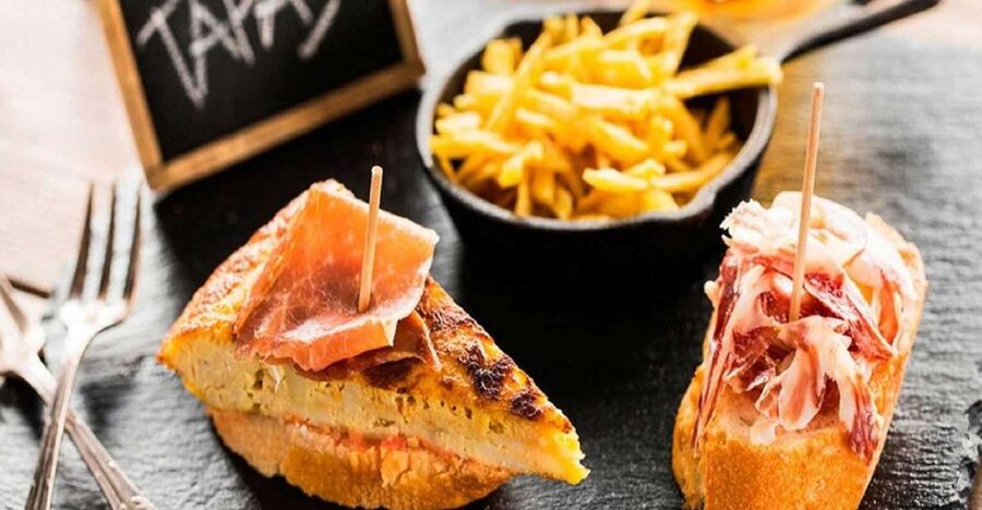 Madrid: Old Madrid Walking Food and Wine Tour - Why this food walk works well in Madrid