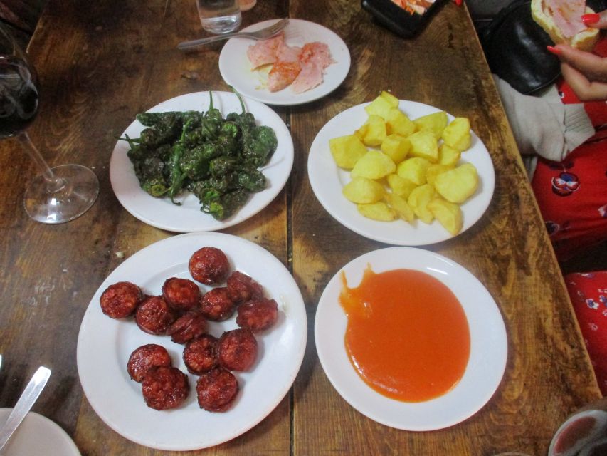 Madrid: Old Madrid Walking Food and Wine Tour - San Miguel Market and San Ginés Church