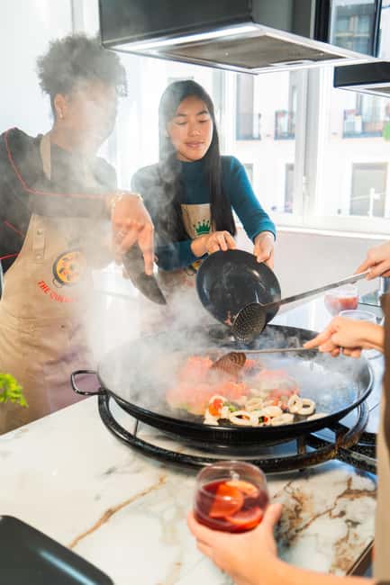 Madrid: Paella & Sangria Classes – Seafood, Chicken or Vegan - Key points to know before booking