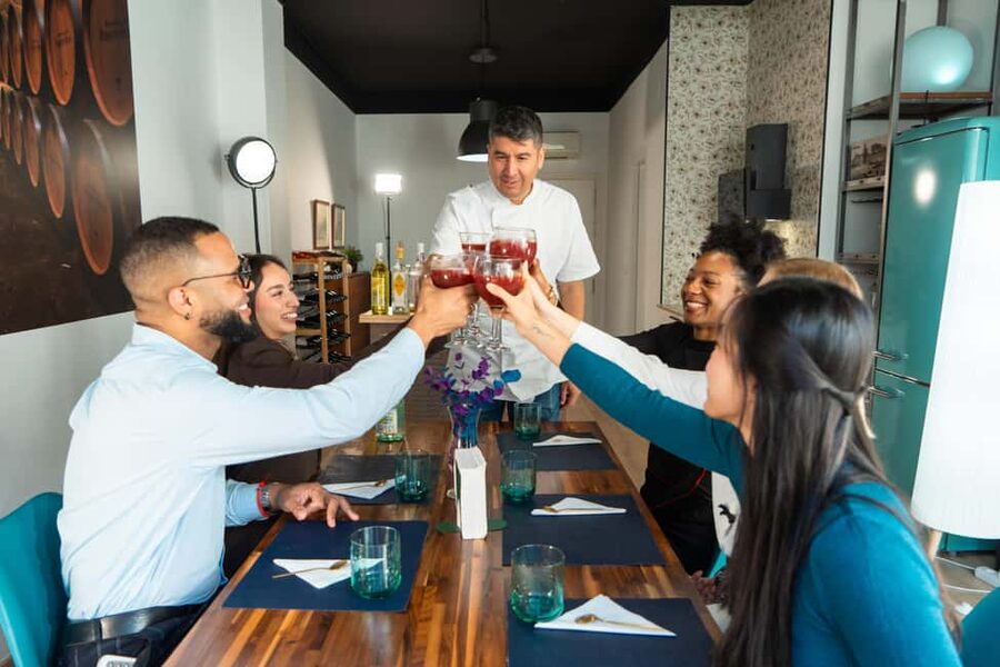 Madrid: Paella & Sangria Classes – Seafood, Chicken or Vegan - Languages, flexibility, and cancellation
