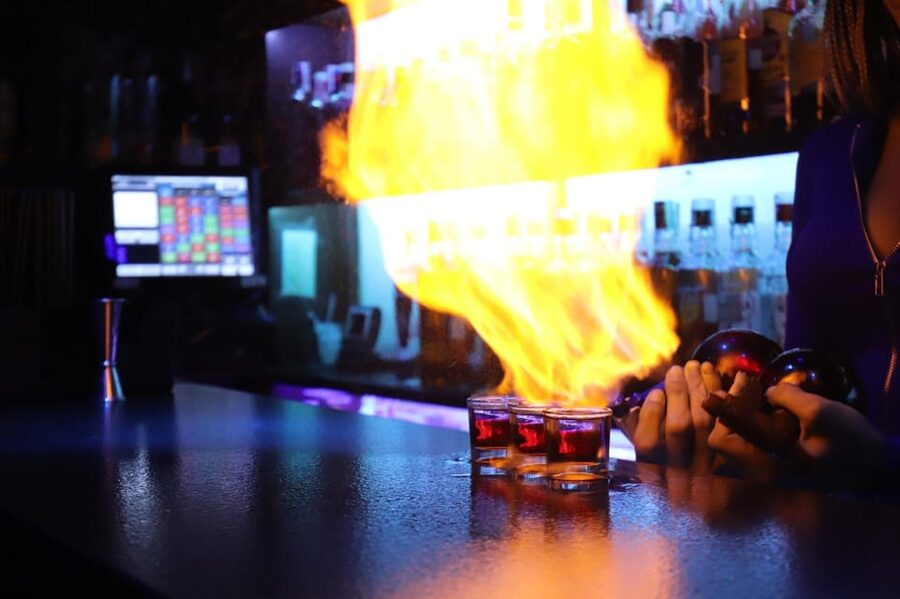 Madrid: Top Pub Crawl with Drinks and Free Nightclub Entry - The Las Letras Quarter and the dancing portion