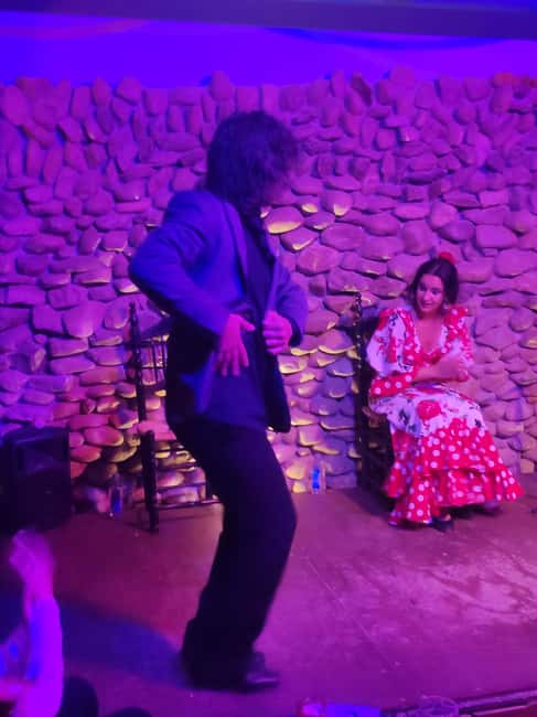 Malaga: PREMIUM TAPAS TOUR Paella, Tapas, Winery & Flamenco - How the $141 price measures up
