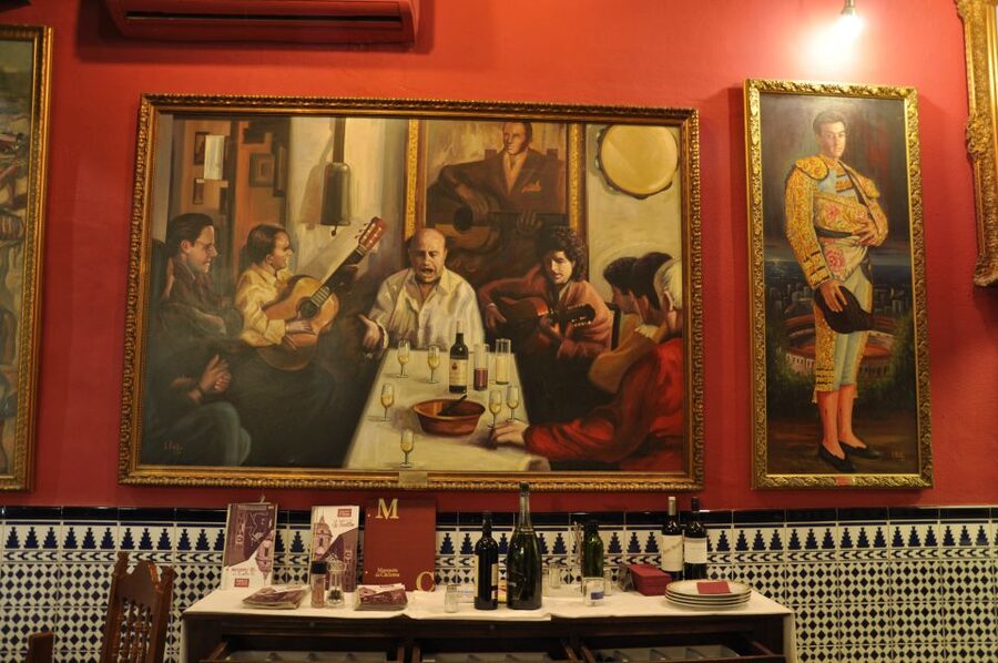 Málaga: Wine & Tapas Tour - Second stop: vermouth, sherry, sausage, and cheese
