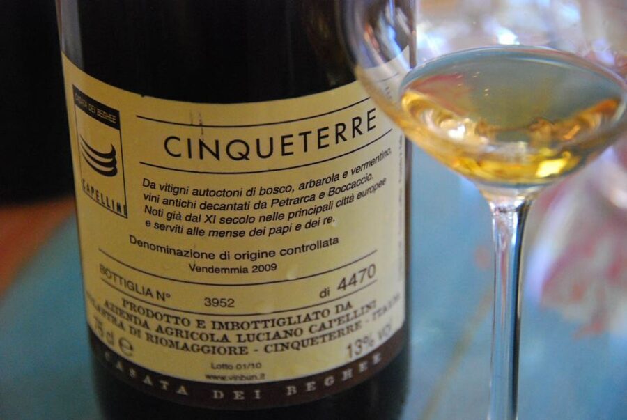 Manarola: Cinque Terre Wine Tasting - Arriving at La Cantina Zio Bramante