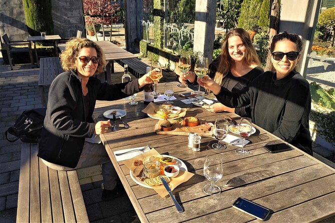 Marlborough Winery Tour - A Day of Cuisine & Wine 6hrs - What the wine tasting is really like