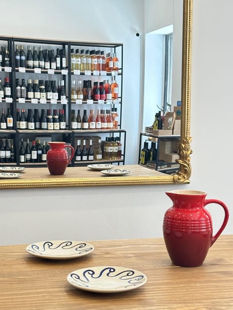 Marseille: Tailored Wine Tasting Experience in Top Wine Shop - Provence wines, French regions, or international comparisons