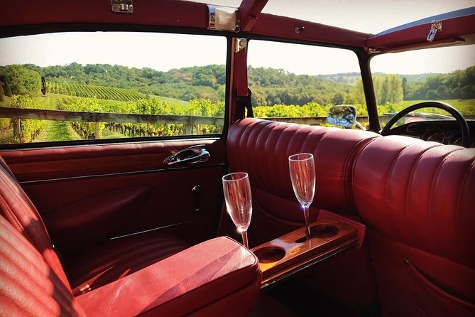 Médoc luxury wine tour aboard a Citroën DS Limousine Convertible - Timing, comfort, and practical planning