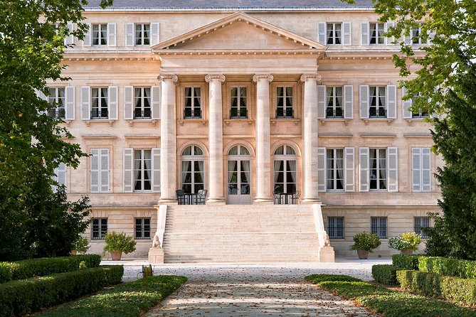 Médoc Region Half-Day Wine Tour with Winery Visit & Tastings from Bordeaux - Why Médoc makes a good half-day escape