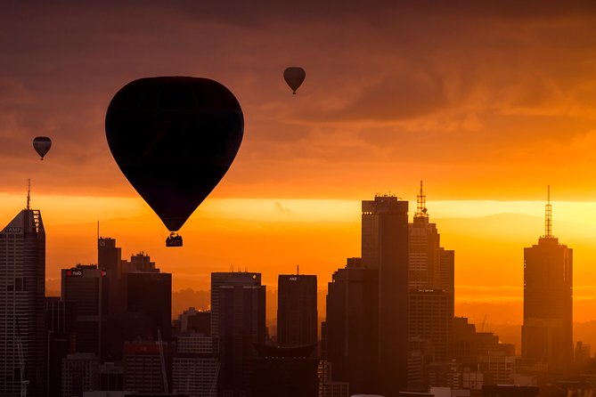 Melbourne sunrise balloon flight & champagne breakfast - Who Will Enjoy This Most?