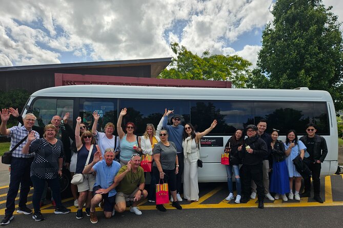Melbourne: Yarra Valley Wine, Gin, Whisky and Chocolate Tour - Leaving Flinders Street on time