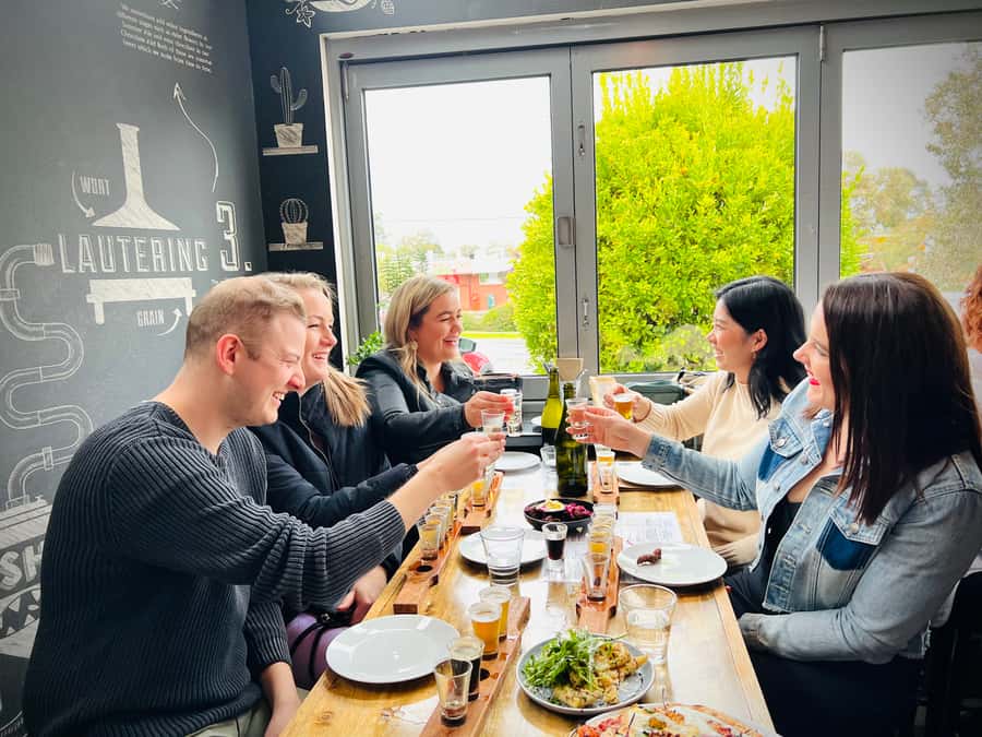 Melbourne: Yarra Valley Wine Tour + Lunch & Gin/Beer Option - What this Yarra Valley day gets right