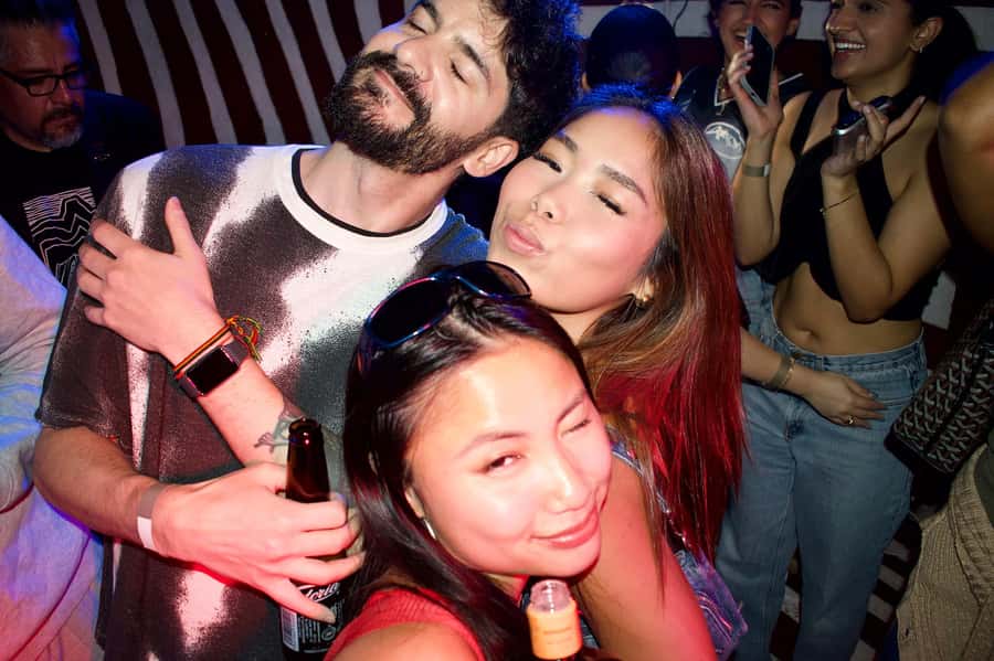 Mexico City: Guided Pub Crawl with Party Games - Should you book it?