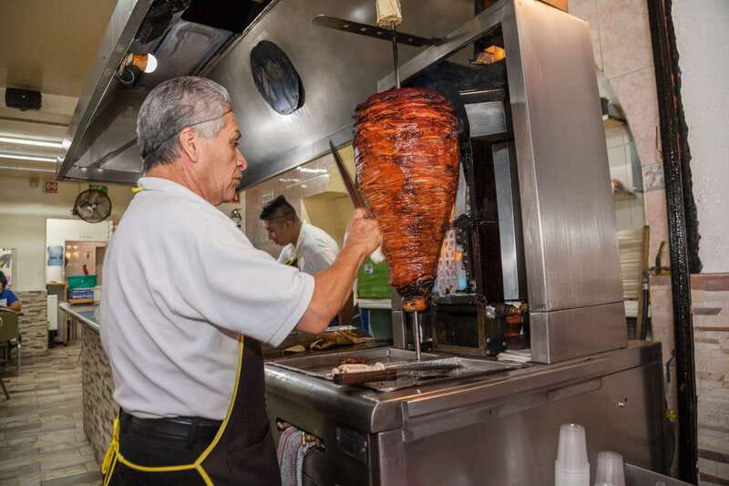Mexico City: Tacos & Mezcal Night Food Tour - Al pastor closes the night