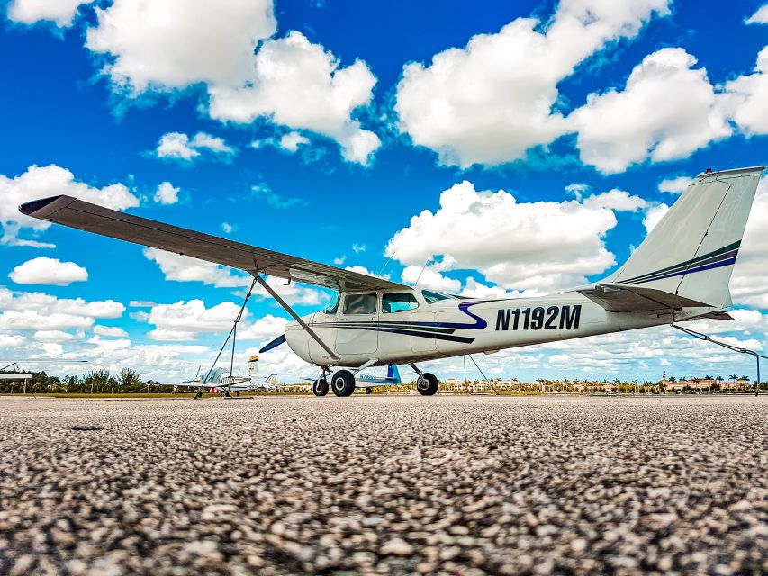 Miami Beach: Private Luxury Airplane Tour with Champagne - Vizcaya and the first views after takeoff