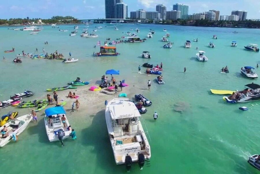 Miami: Guided Boat Tour with Champagne - Price, extra fees, and overall value
